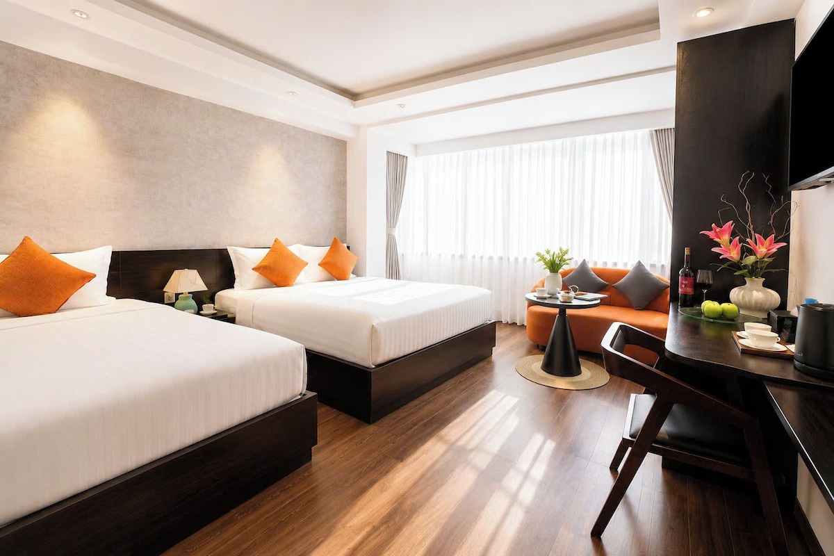 Kamar Keluarga | Minibar, meja kerja, ruang kerja ramah laptop, dan Wi-Fi gratis
