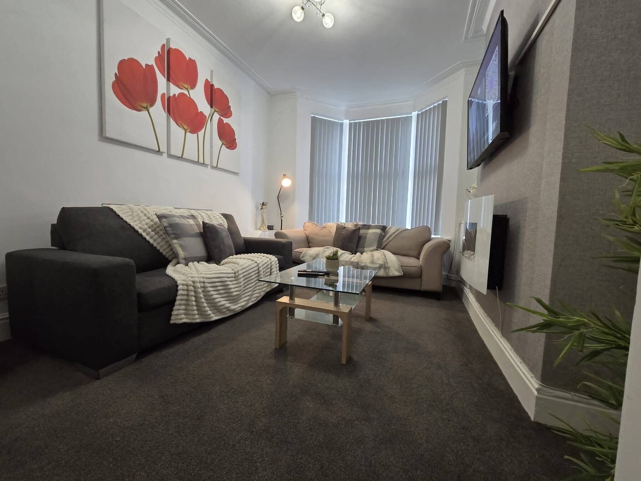 House, 3 Bedrooms | Living area