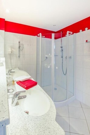 Handdoeken, zeep, shampoo, toiletpapier