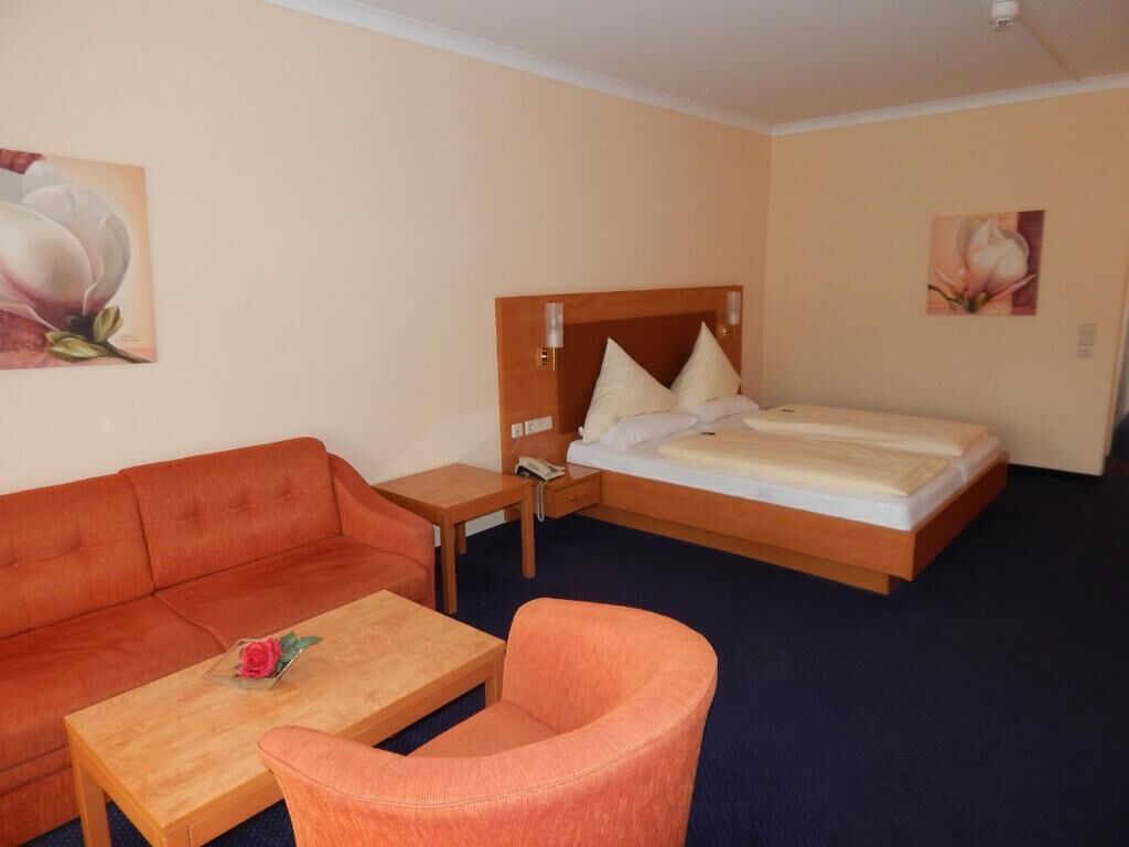 Deluxe Double Room, Balcony, Valley View | In-room safe, desk, blackout drapes, WiFi (free)