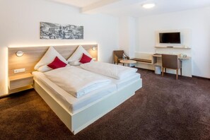 Superior-Doppelzimmer, Balkon, Gartenblick