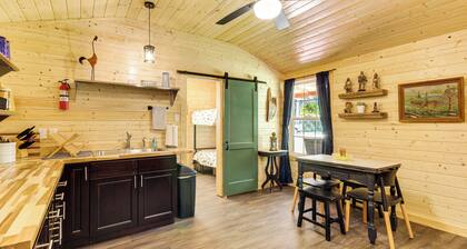 Cabin is 2 Miles From Bogue Chitto State Park