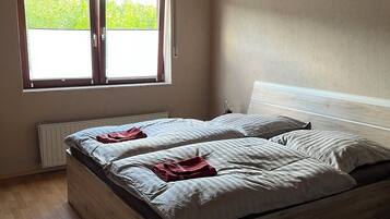 2 Schlafzimmer, WLAN, Bettwäsche