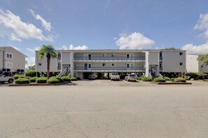 Exterior - Blue Pelican River Oasis on the Neus! Walk to Pier (New Bern)