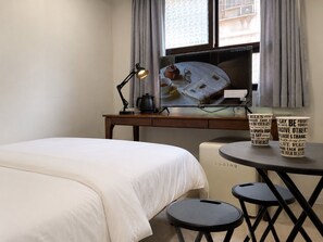 Room - 5F Stay | Cozy Sleep| 4Min Station| Hongdae 20m| Gyeongbokgung30m| Yeouido10m (Seoul)