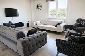 Deluxe Studio | Living area - Palmiye Villa Resort (Terme)