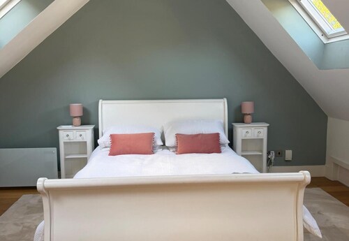 Annex 2 Bedroom House - Private Entrance