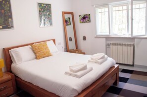 Room - Funky one bedroom best location (Jerusalem)
