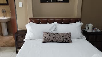 Classic Double Room, Garden View