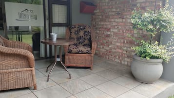 Classic Double Room, Garden View | Terrace/patio