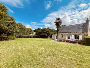 Exterior - Les Palmiers du Cotentin - 1 km from the sea (Aumeville-Lestre)