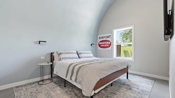 2 bedrooms, WiFi (free)