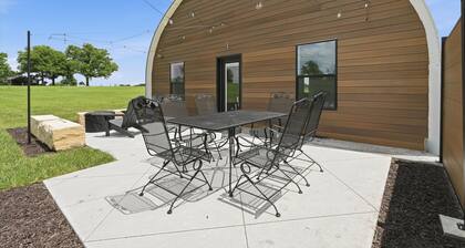 Hangar 2 - Pleasant Hill Retreat Near Fishing Pond