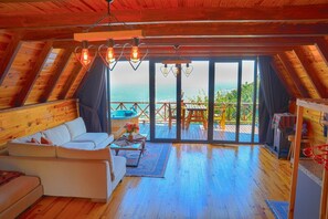 Desk, laptop workspace, WiFi (free), bed sheets - Sifla Bungalov & Restoran (TRABZON)