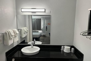 Bathroom - ADA Queen Bed|RI Shower (Tampa)