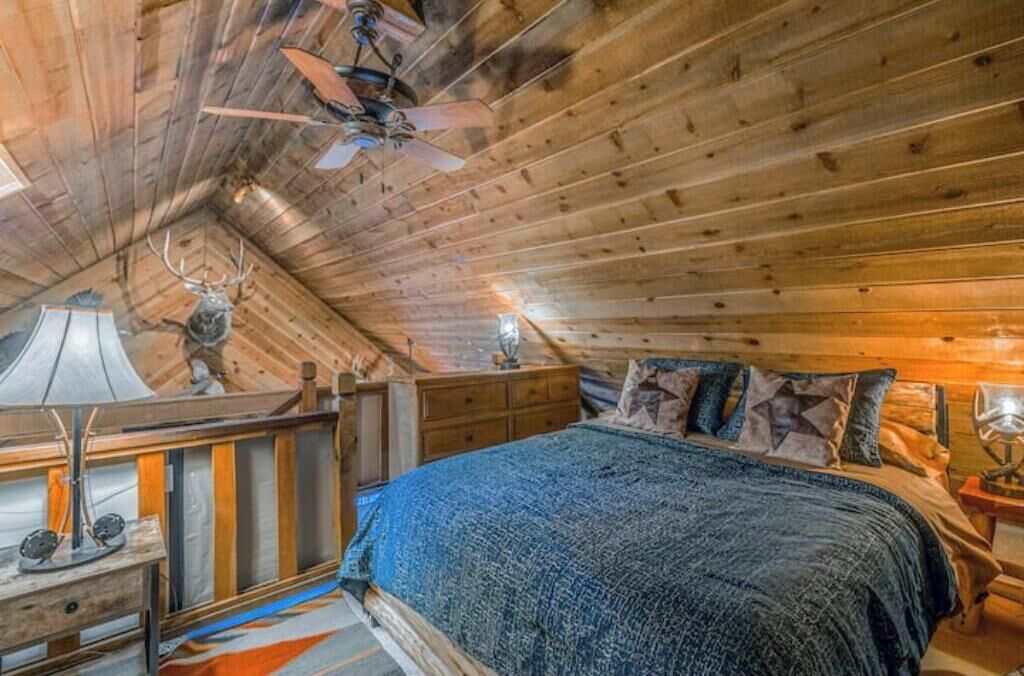 2 dormitorios, tabla de planchar con plancha, wifi gratis y ropa de cama