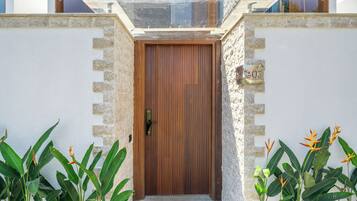 Luxury Villa, 2 Bedrooms, Private Pool | Exterior detail