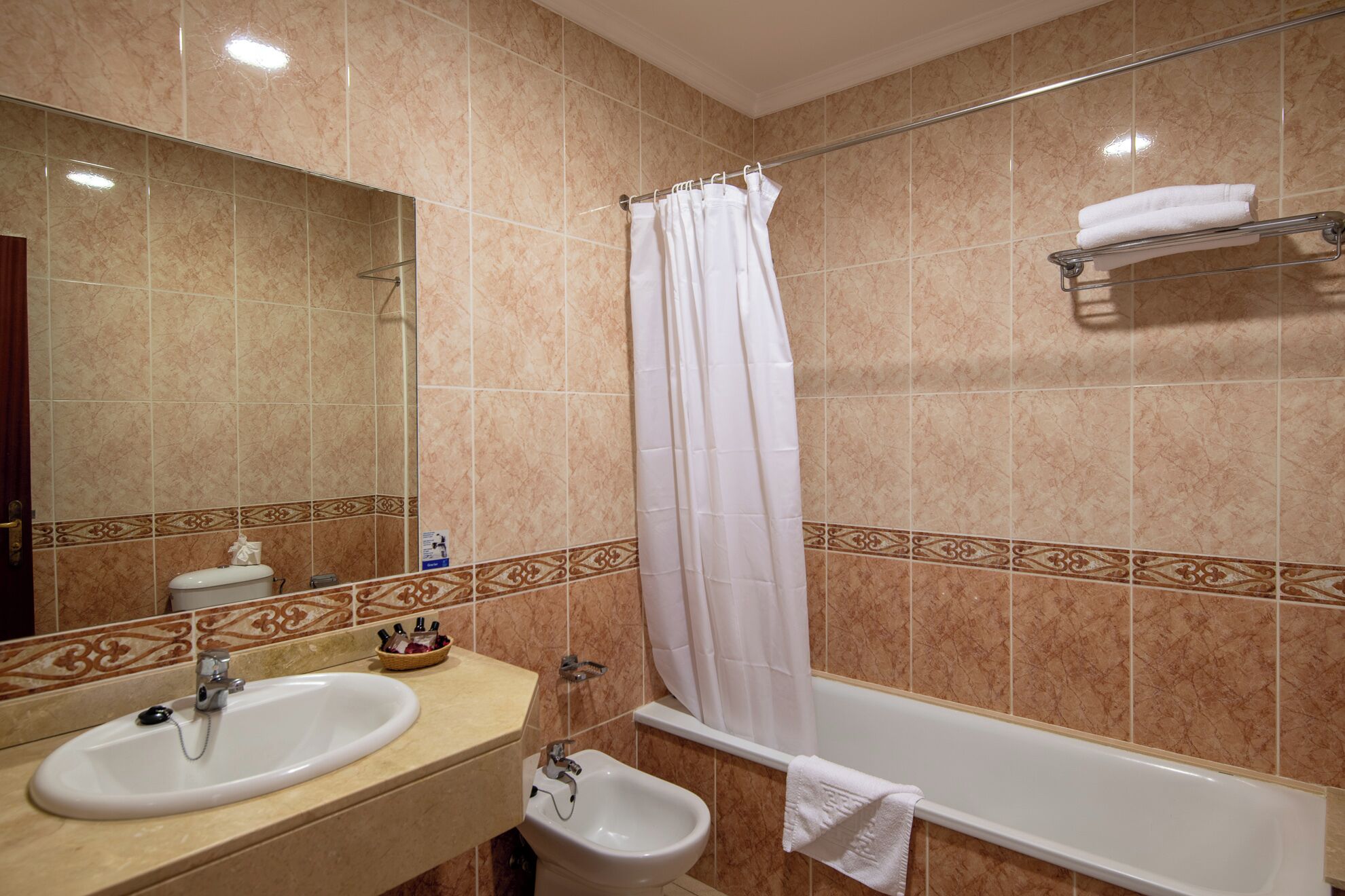 Double Room | Bathroom