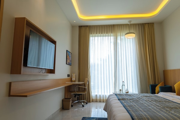 Habitación ejecutiva doble, vistas a la ciudad | Sábanas de algodón egipcio, ropa de cama de alta calidad, caja fuerte