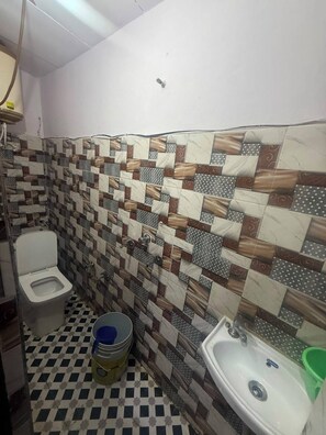 Comfort Single Room | Bathroom