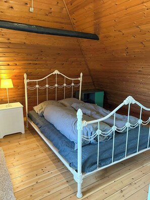 3 bedrooms, desk, free WiFi - Thatched house on Lolland with nature views (Errindlev)