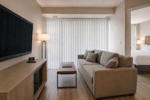 Living area - Inviting 1BR Toronto Stay with Extra Space Near Downtown Fun (Toronto)