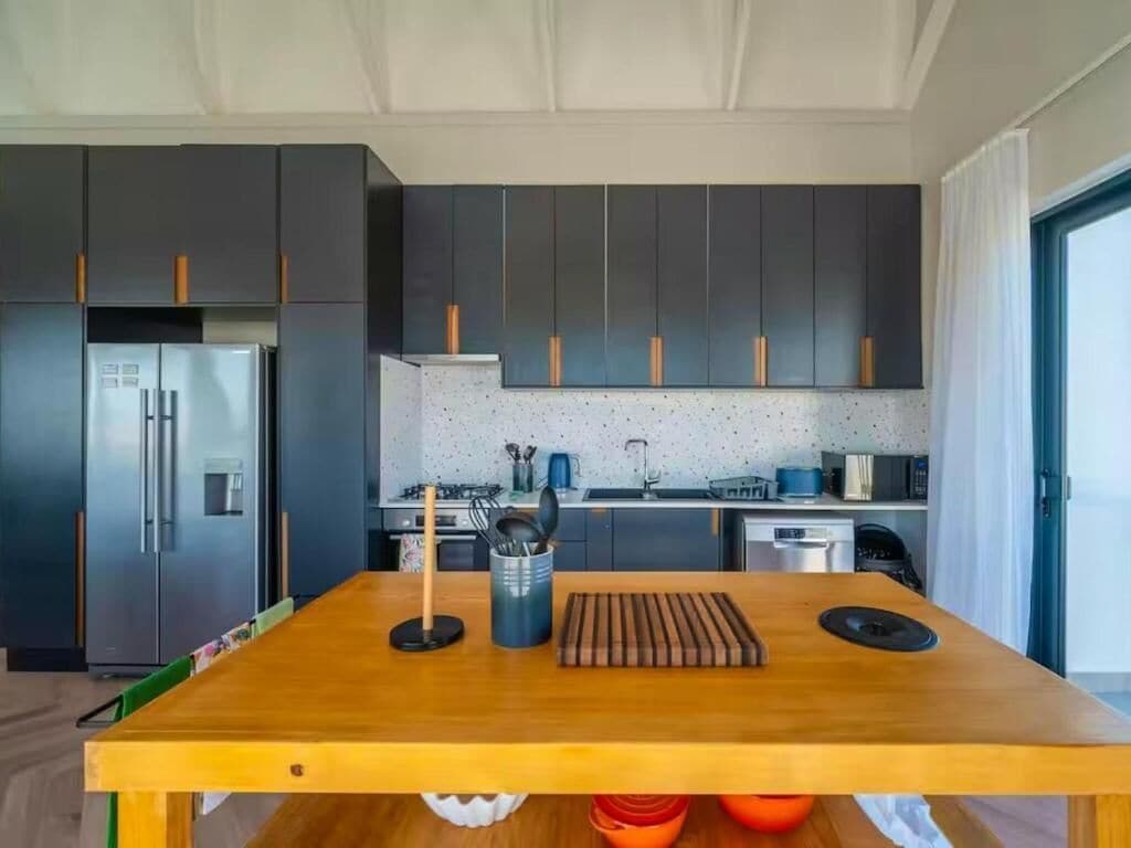 Deluxe Apartment, Balcony, Sea View | Private kitchen