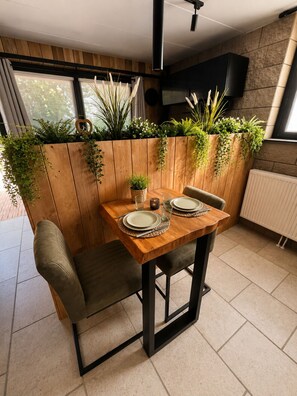 Dining - Vrbo Property (Durbuy)