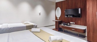 Hotel Narayanee