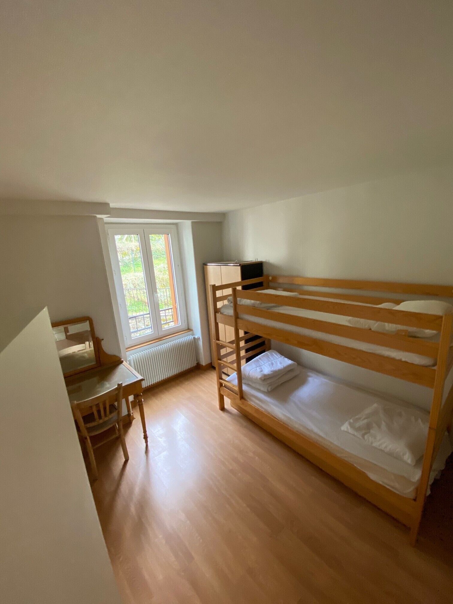 2 bedrooms