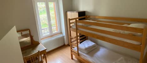 2 Schlafzimmer