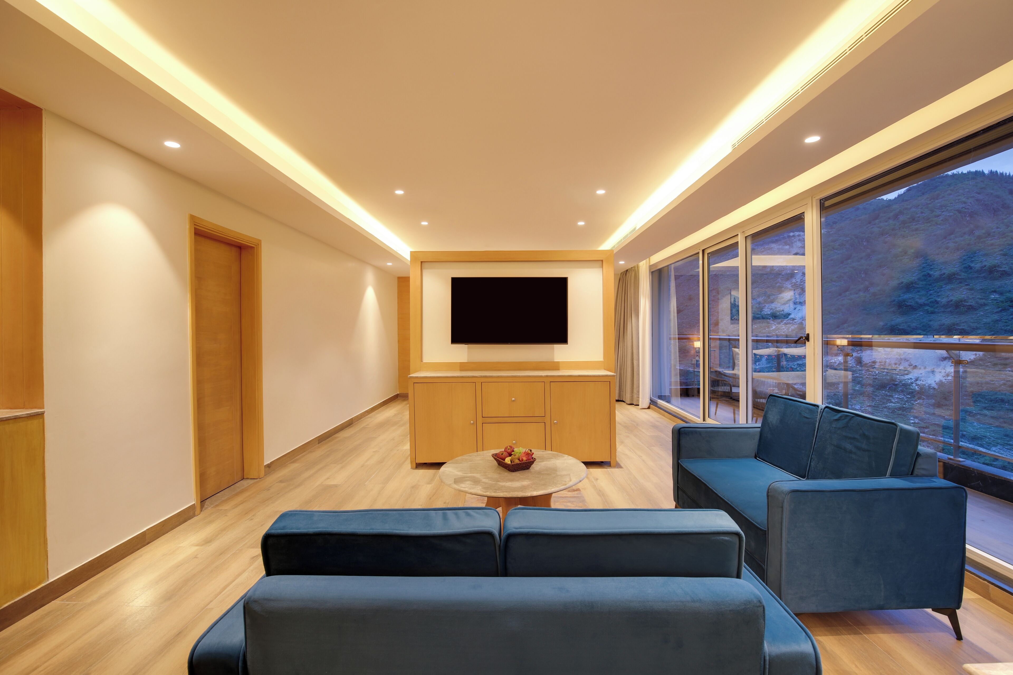 Studio Suite | Interior