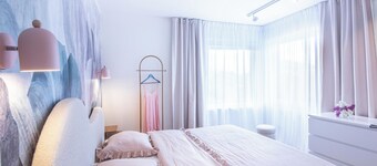 Vase house | Spacious Family Home