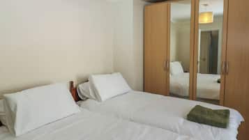2 chambres, Wi-Fi gratuit, décoration personnalisée
