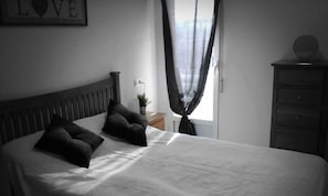 2 Schlafzimmer, Bügeleisen/Bügelbrett, WLAN, Bettwäsche