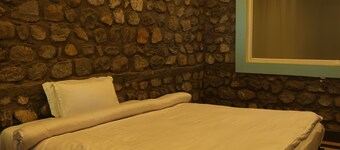Thimura Resort