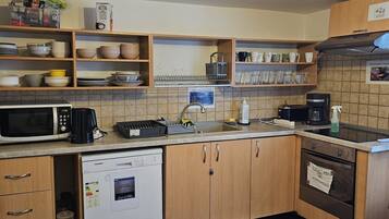 Shared fridge, shared microwave