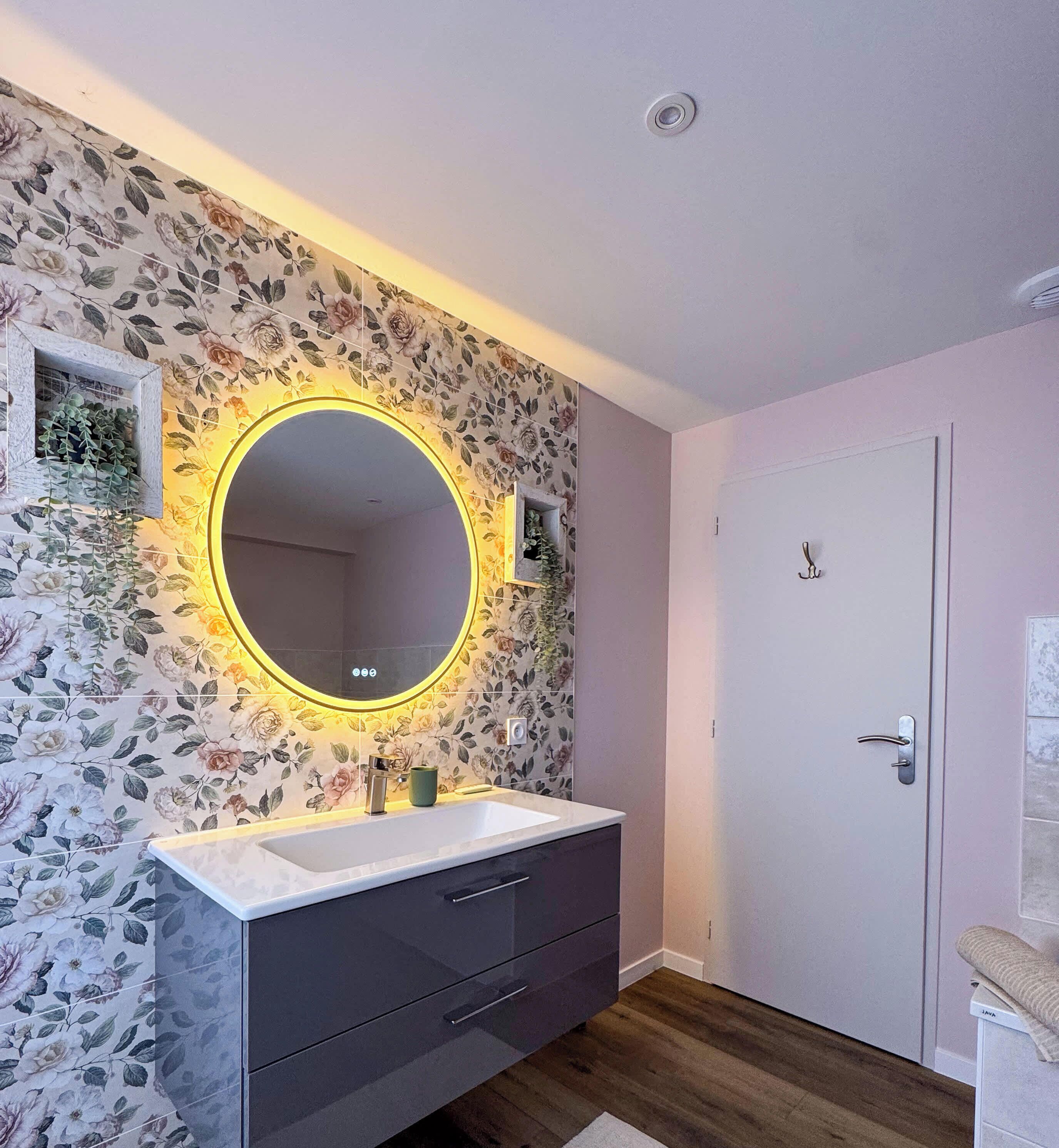 Shower, hair dryer