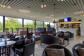 Bar (en el alojamiento)