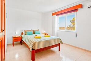 3 Schlafzimmer, Bügeleisen/Bügelbrett, kostenloses WLAN, Bettwäsche