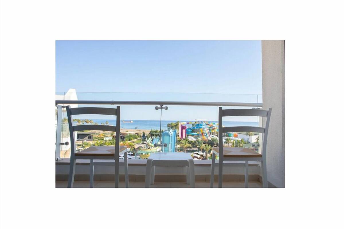 Habitación familiar, balcón, vista al mar