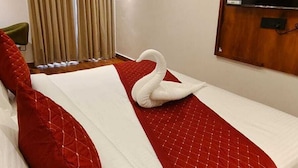 Luxe tweepersoonskamer, 1 kingsize bed, balkon, uitzicht op stad