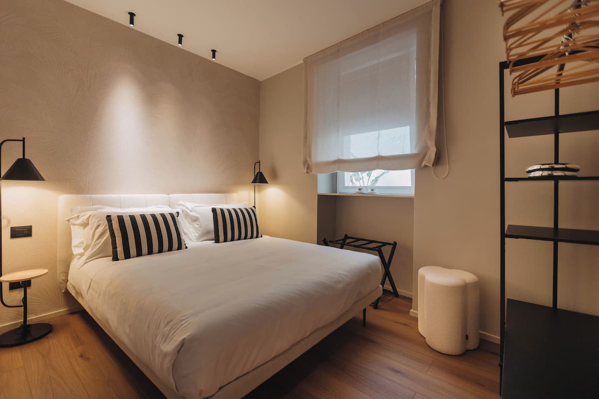 Classic Room, Garden View | WiFi (free)