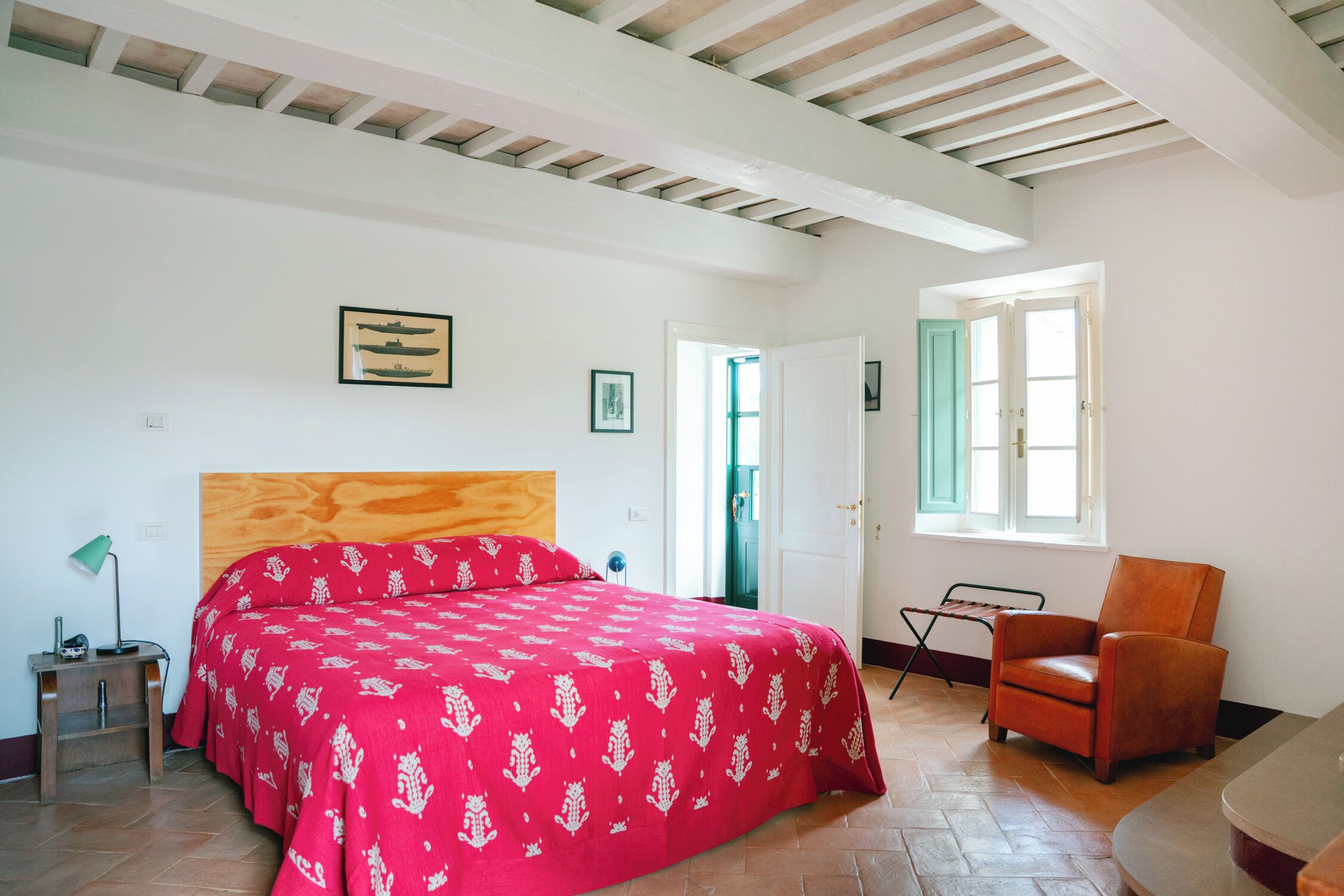 Classic Double Room | Iron/ironing board, free WiFi
