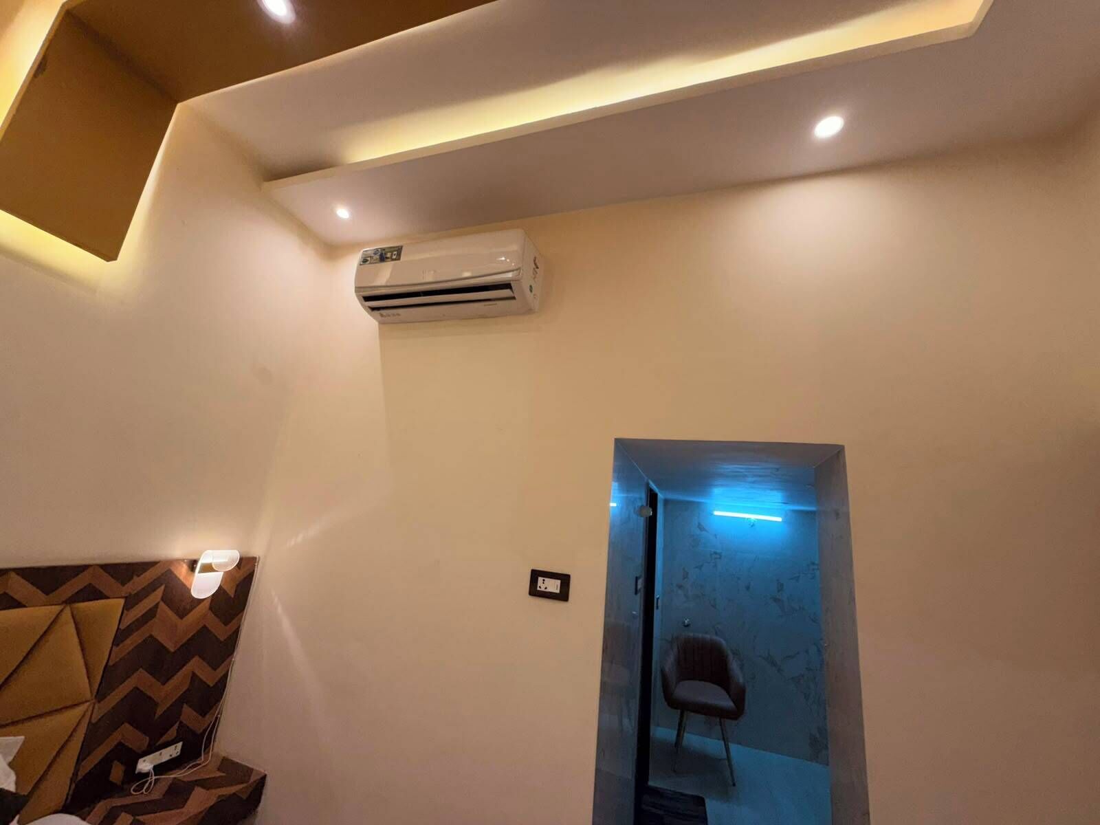 Deluxe Triple Room | Interior