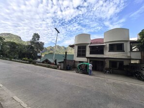 Standard Double Room | Exterior - Silverise Guest House (El Nido)
