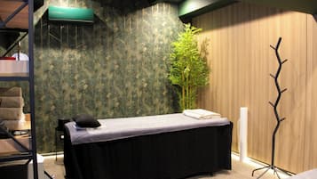 Thai massages, sports massages, massages