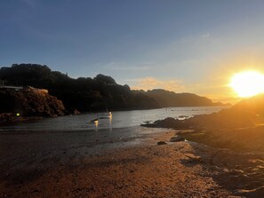Beach/ocean view - Ifracombe  (ifracombe)