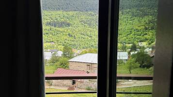 Cottage, Balcony, Mountain View | Terrace/patio