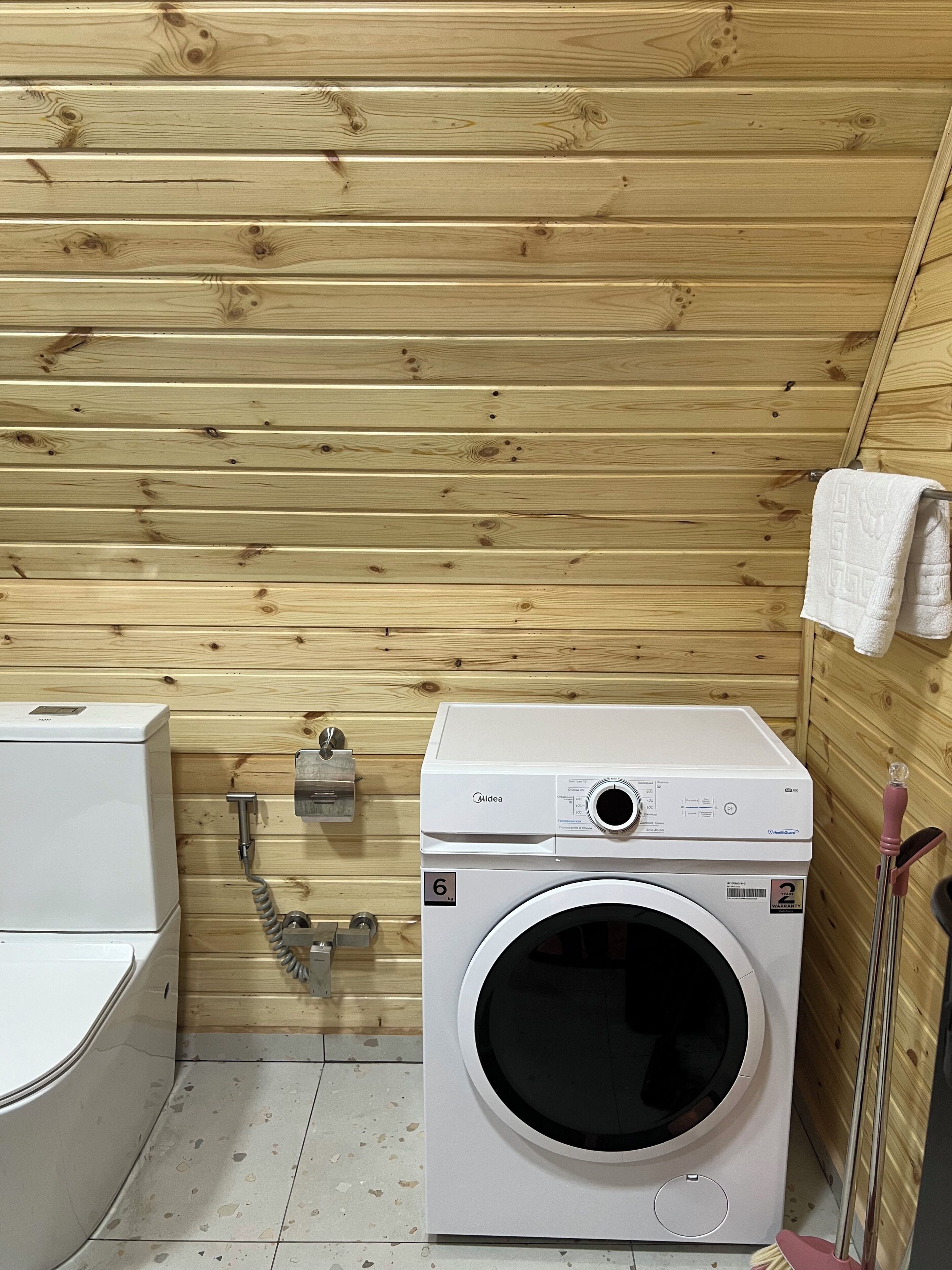Cottage, Balcony, Mountain View | Bathroom | Shower, hair dryer, towels, soap